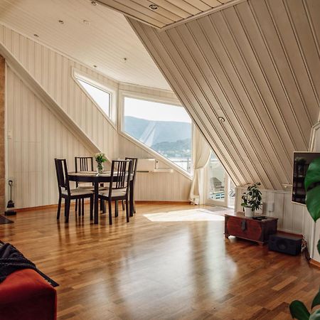 Panorama Apartment With 360 View Of The City Ålesund Exteriér fotografie