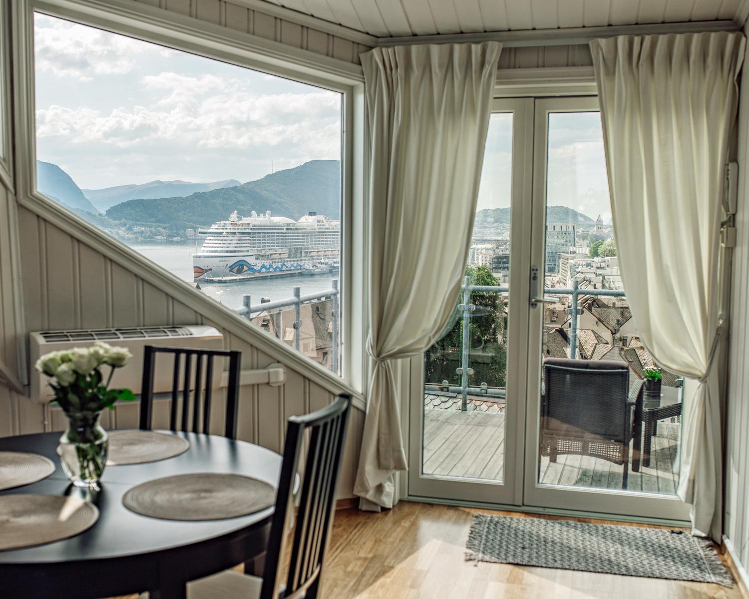 Panorama Apartment With 360 View Of The City Ålesund Exteriér fotografie